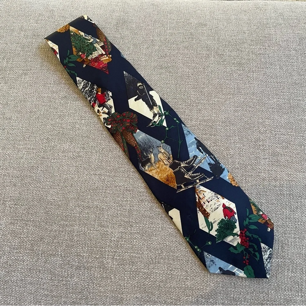 Structure Vintage 100% Silk Made in USA Christmas Holiday Vignettes Necktie